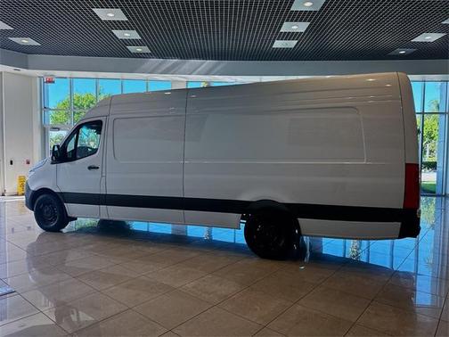 2026 Mercedes-Benz Sprinter 2500 High Roof