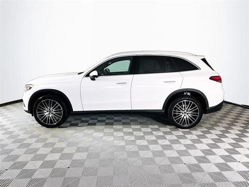 2026 Mercedes-Benz GLC 300 Base