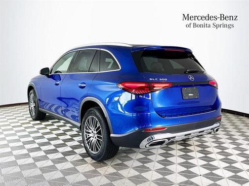 Starling Blue Metallic 2026 Mercedes-Benz GLC 300 Base