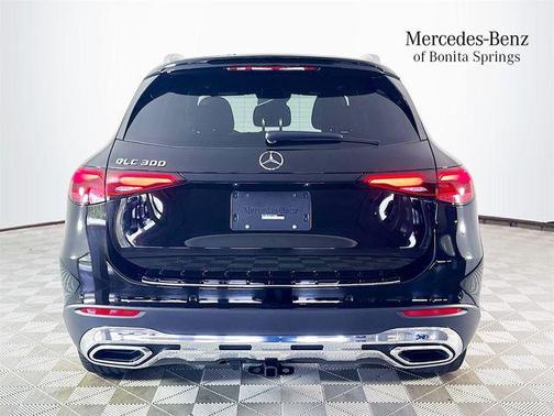 Black 2026 Mercedes-Benz GLC 300 Base