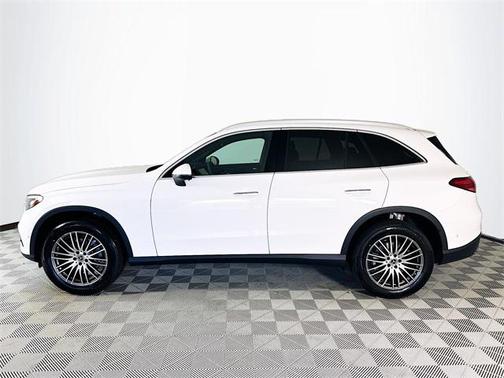 2025 Mercedes-Benz GLC 300 Base