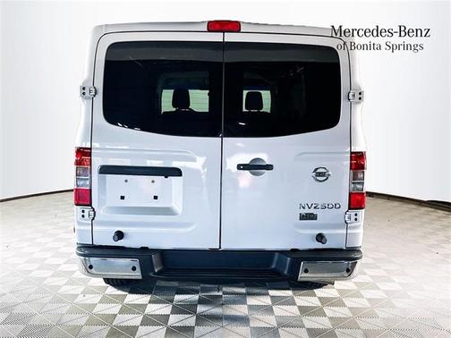 2013 Nissan NV Cargo NV2500 HD SV V6