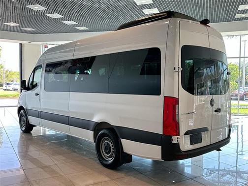 2025 Mercedes-Benz Sprinter 2500 High Roof