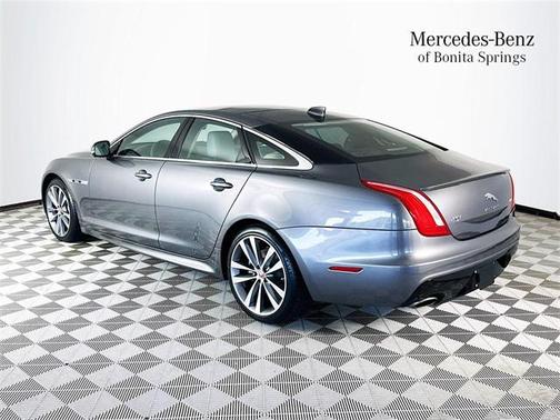 2019 Jaguar XJ R-Sport