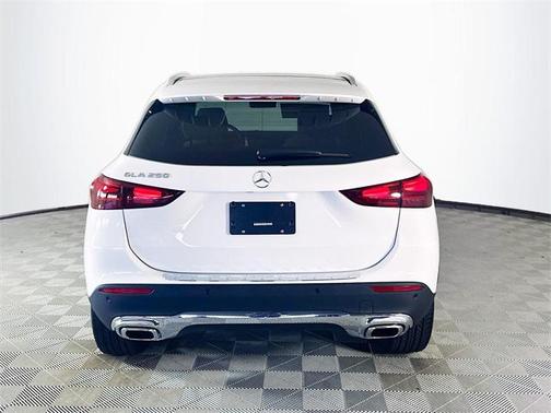 2026 Mercedes-Benz GLA 250 4MATIC