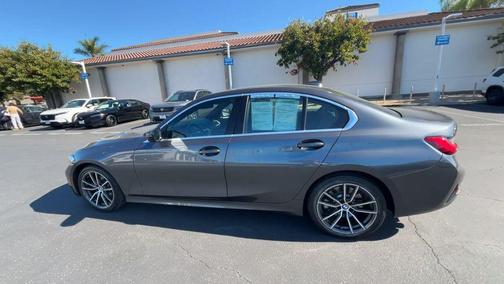 2020 BMW 330 330i