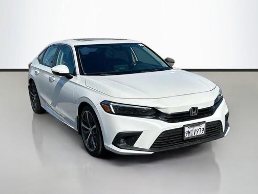 Platinum White Pearl 2024 Honda Civic