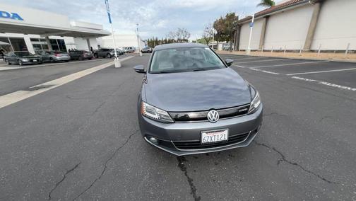 2013 Volkswagen Jetta Hybrid SEL Premium