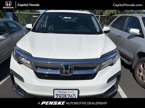 Platinum White Pearl 2021 Honda Pilot