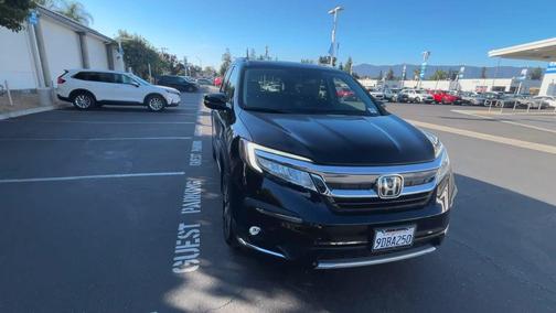 2022 Honda Pilot AWD Elite