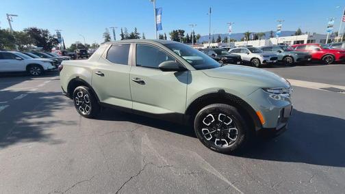 2023 Hyundai SANTA CRUZ SE
