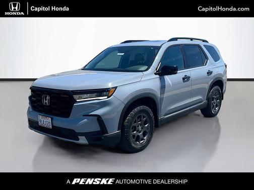 Sonic Gray Pearl 2024 Honda Pilot