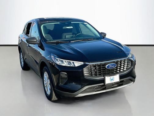 AGATE BLACK METALLIC 2024 Ford Escape Active