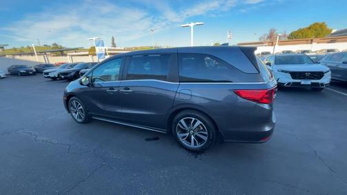 2023 Honda Odyssey 
