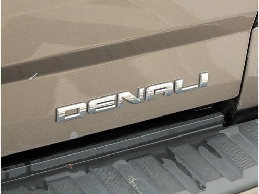 2015 GMC Sierra 1500 Denali