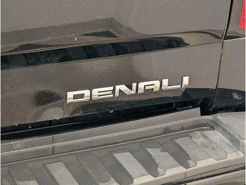 Onyx Black 2017 GMC Sierra 2500 Denali