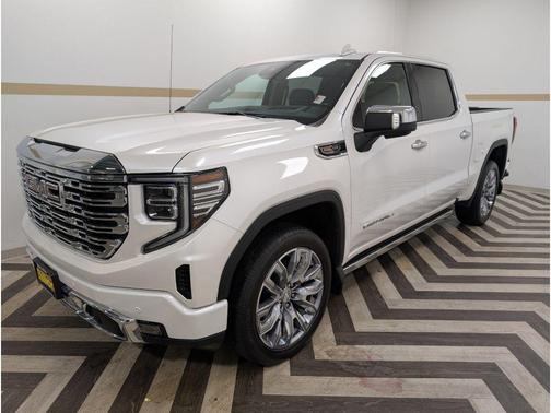 White Frost Tricoat 2022 GMC Sierra 1500 Denali
