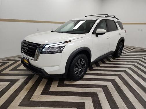 2022 Nissan Pathfinder SV 4WD