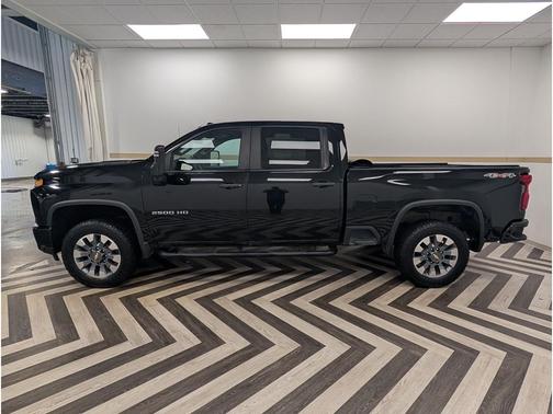 Black 2023 Chevrolet Silverado 2500 Custom