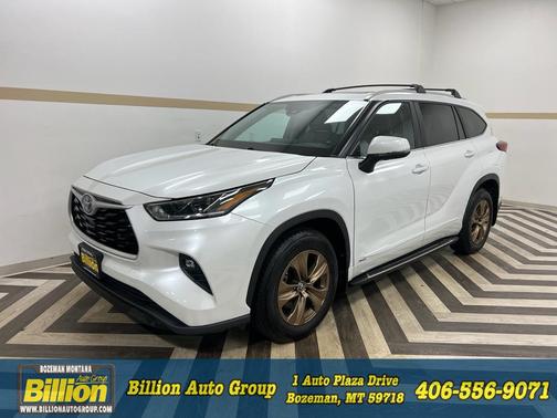 2023 Toyota Highlander Hybrid XLE