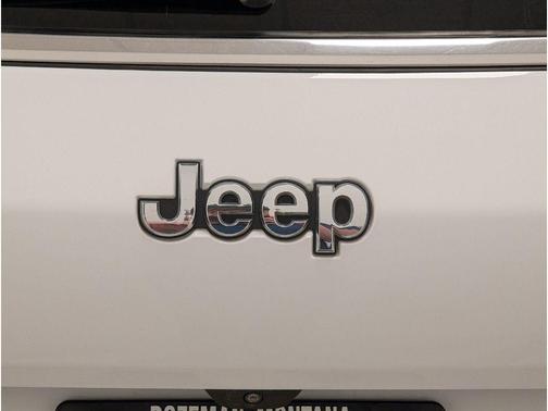 Bright White Clearcoat 2022 Jeep Grand Cherokee L Limited