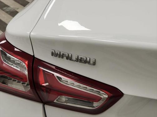 2020 Chevrolet Malibu FWD LT