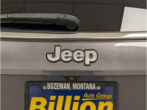 Granite Crystal Metallic Clearcoat 2023 Jeep Compass Latitude Lux