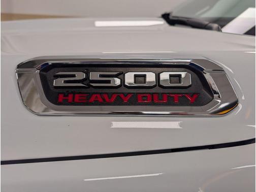 2024 RAM 2500 Tradesman Crew Cab 4x4 8' Box