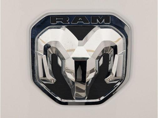 Bright White Clearcoat 2023 RAM 1500 Big Horn/Lone Star