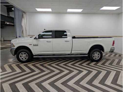 2018 RAM 2500 Laramie Crew Cab 4x4 8' Box