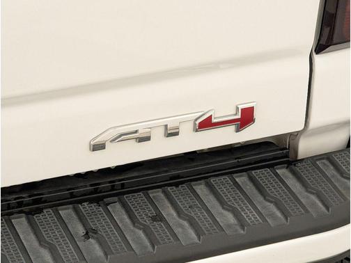 Summit White 2023 GMC Sierra 3500 AT4
