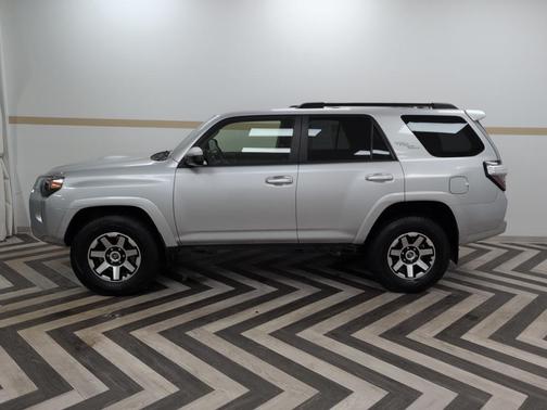 2024 Toyota 4Runner TRD Off Road
