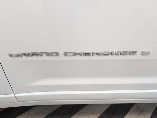 2024 Jeep Grand Cherokee Overland