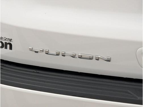 2022 GMC Yukon 4WD AT4