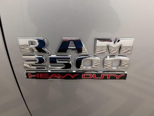 2018 RAM 2500 Big Horn Crew Cab 4x4 6'4' Box