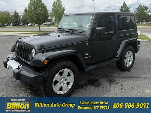 Black Clearcoat 2012 Jeep Wrangler Sahara