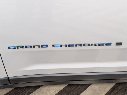 2024 Jeep Grand Cherokee 4xe Trailhawk