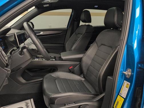 2024 Volkswagen Atlas Cross Sport 2.0T SEL
