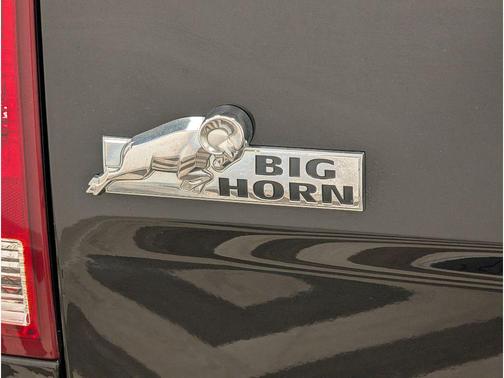 Brilliant Black Crystal Pearlcoat 2015 RAM 1500 Big Horn