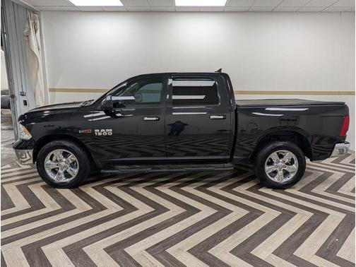 Brilliant Black Crystal Pearlcoat 2015 RAM 1500 Big Horn