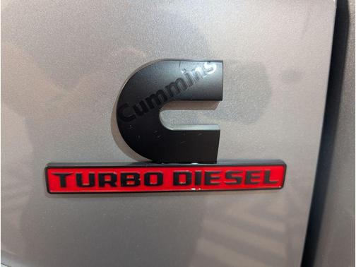 2023 RAM 3500 Limited Crew Cab 4x4 8' Box