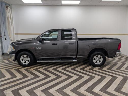 Granite Crystal Metallic Clearcoat 2016 RAM 1500 Tradesman