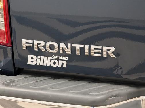 2017 Nissan Frontier SV