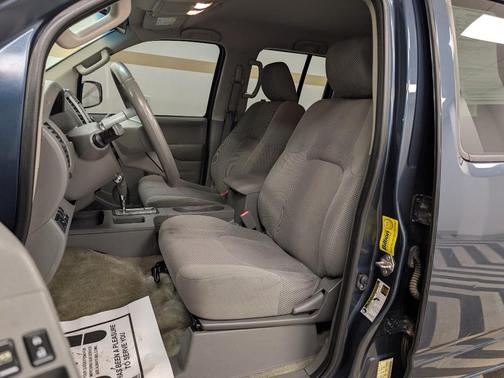 2017 Nissan Frontier SV