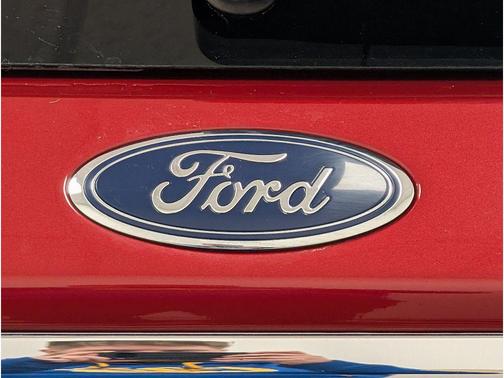 Rapid Red Metallic Tinted Clearcoat 2020 Ford Explorer XLT