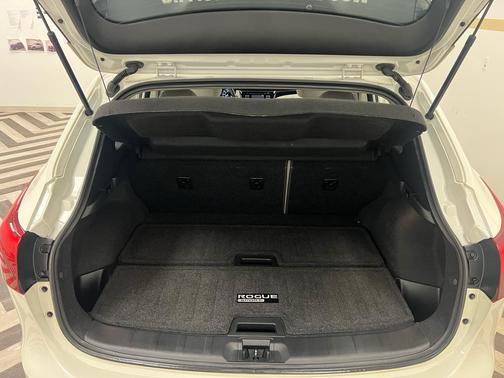 2018 Nissan Rogue Sport SV