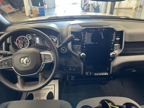Bright White Clearcoat 2027 RAM 2500 Tradesman