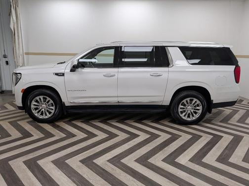 2021 GMC Yukon XL SLT