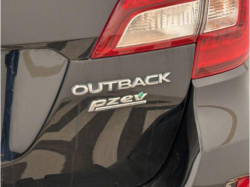 2017 Subaru Outback 2.5i