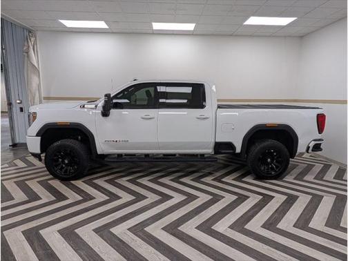 2020 GMC Sierra 2500 AT4